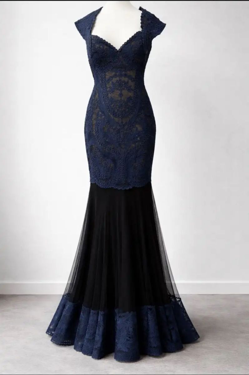 فستان للبيع