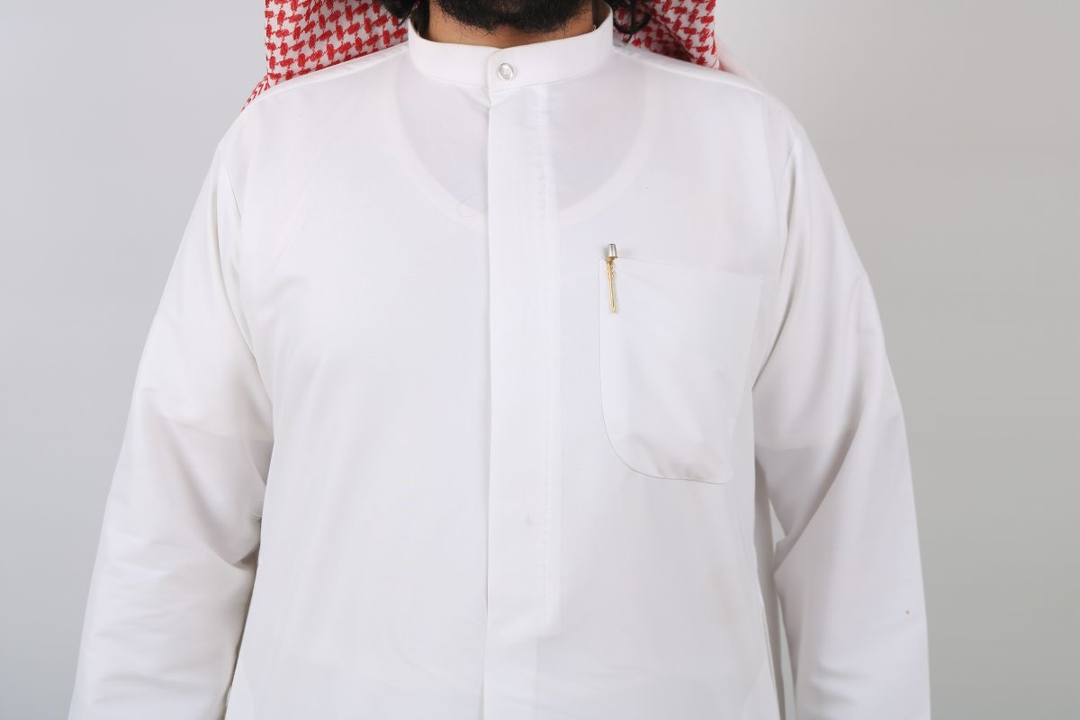 ثياب وقمصان كويتية بسعر منافس جدا